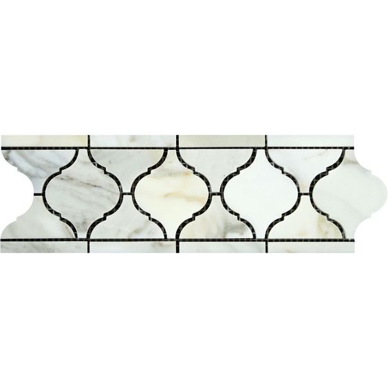 Calacatta Gold Marble Honed Lantern Border